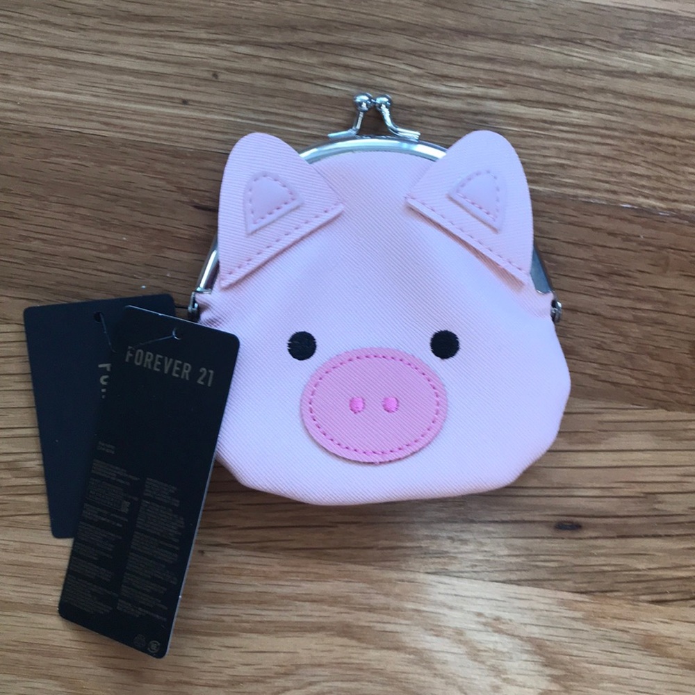 Forever 21 change purse - piggy 🐷🐽